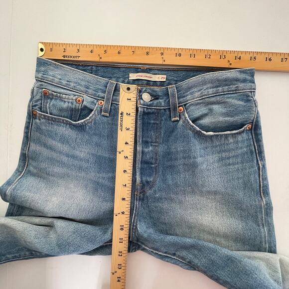 Levi's Wedgie Straight Jeans Women's Size 29 Cotton Button Fly Crop Blue Raw Hem - Picture 9 of 11